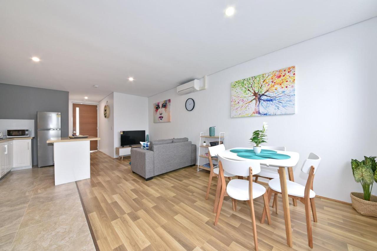 2X2 Modern Apartment Near Airport And City Perth Eksteriør billede
