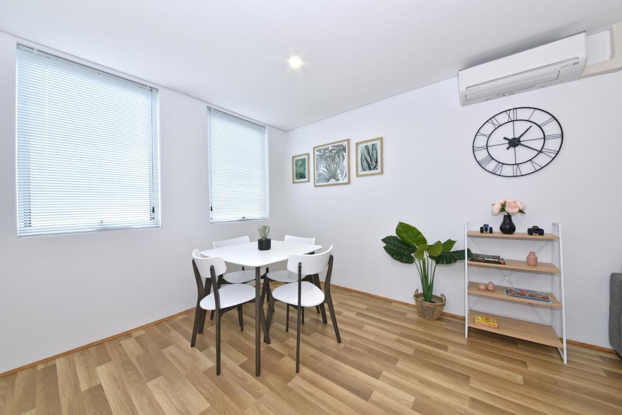 2X2 Modern Apartment Near Airport And City Perth Eksteriør billede