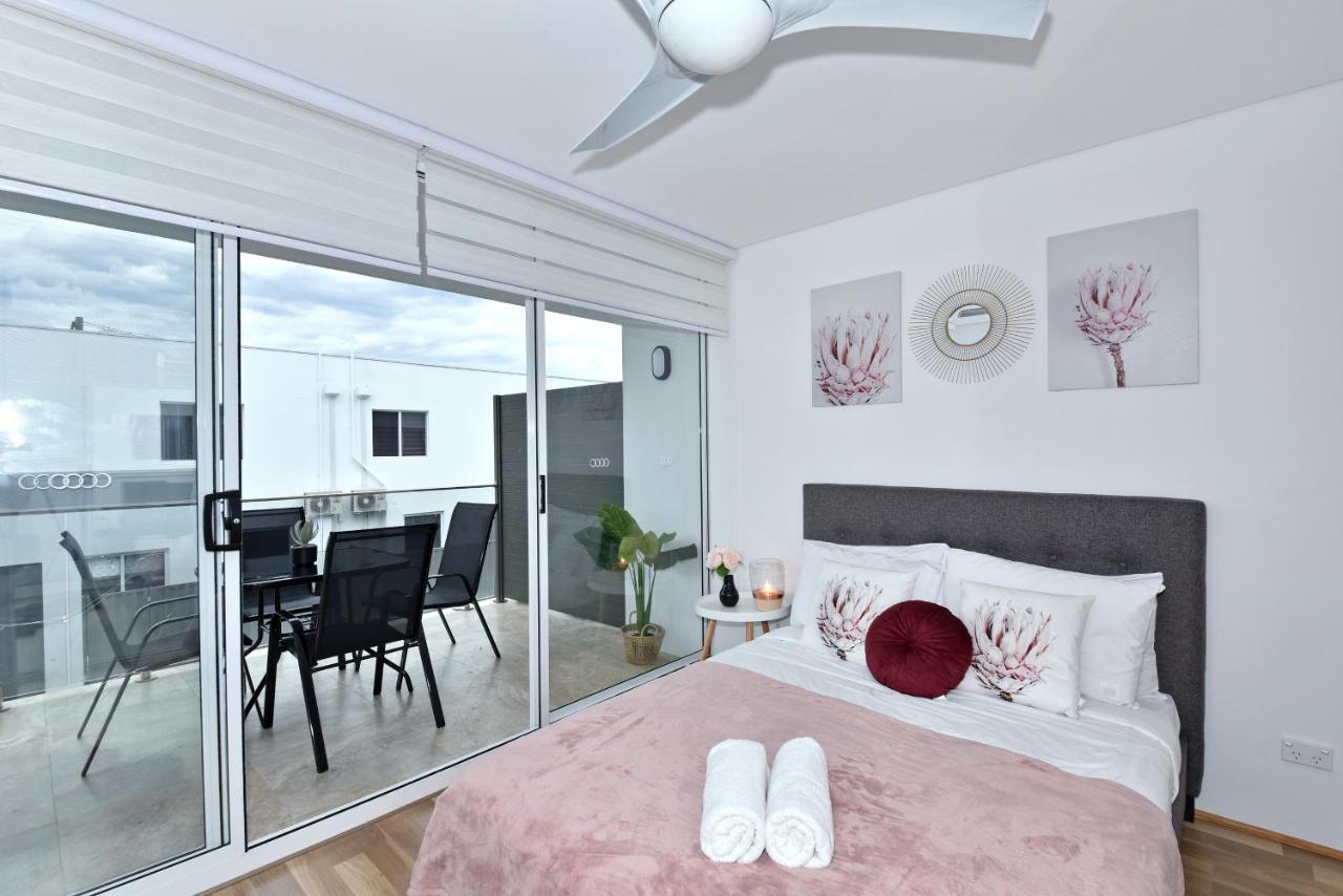 2X2 Modern Apartment Near Airport And City Perth Eksteriør billede
