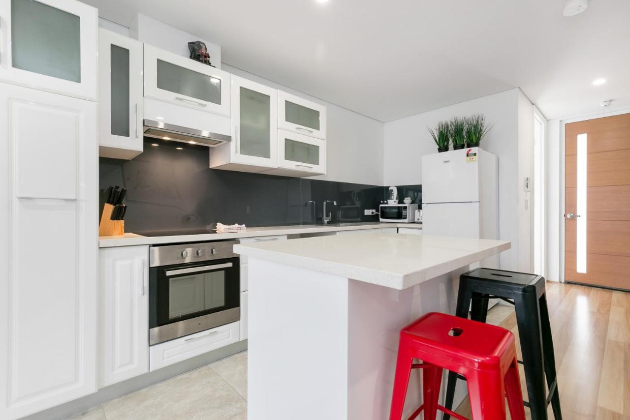 2X2 Modern Apartment Near Airport And City Perth Eksteriør billede