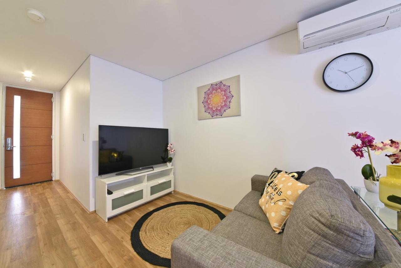 2X2 Modern Apartment Near Airport And City Perth Eksteriør billede