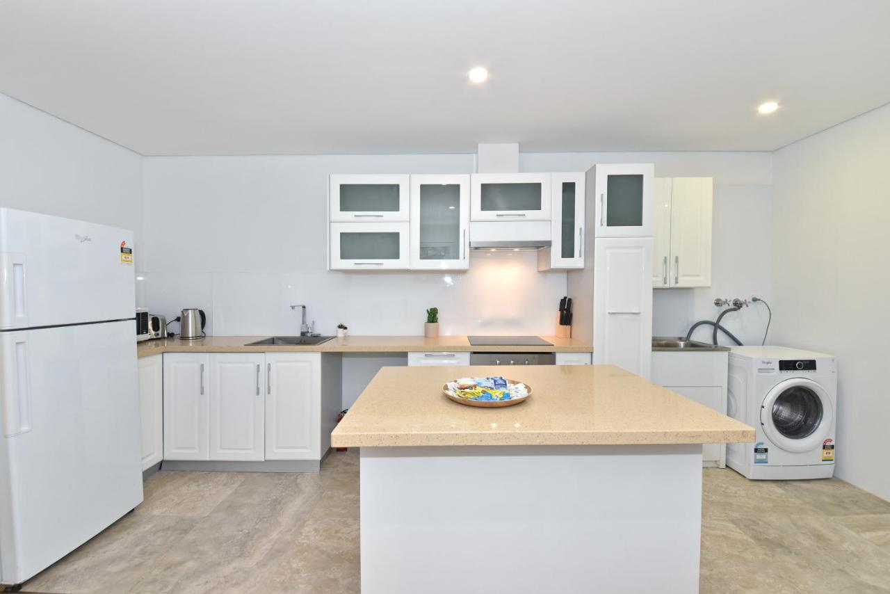 2X2 Modern Apartment Near Airport And City Perth Eksteriør billede