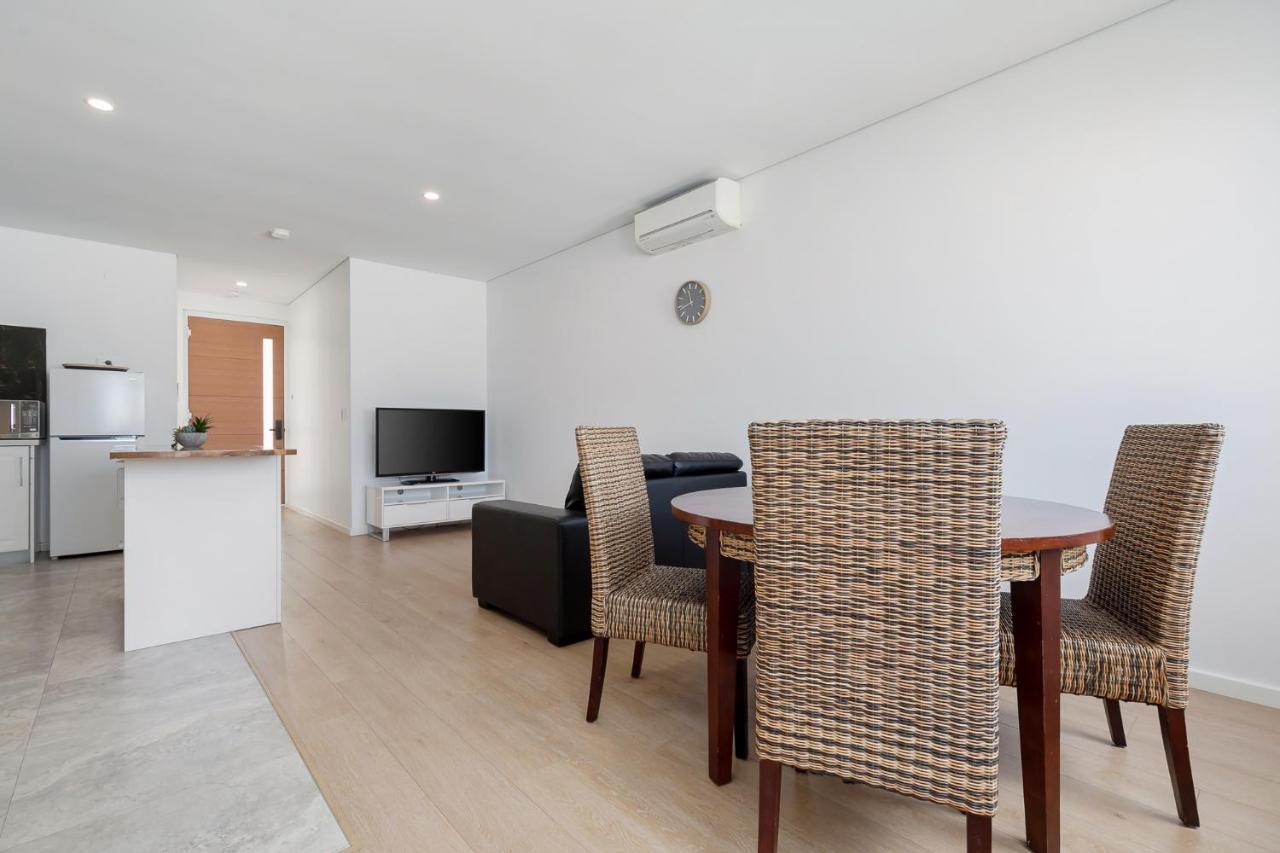 2X2 Modern Apartment Near Airport And City Perth Eksteriør billede